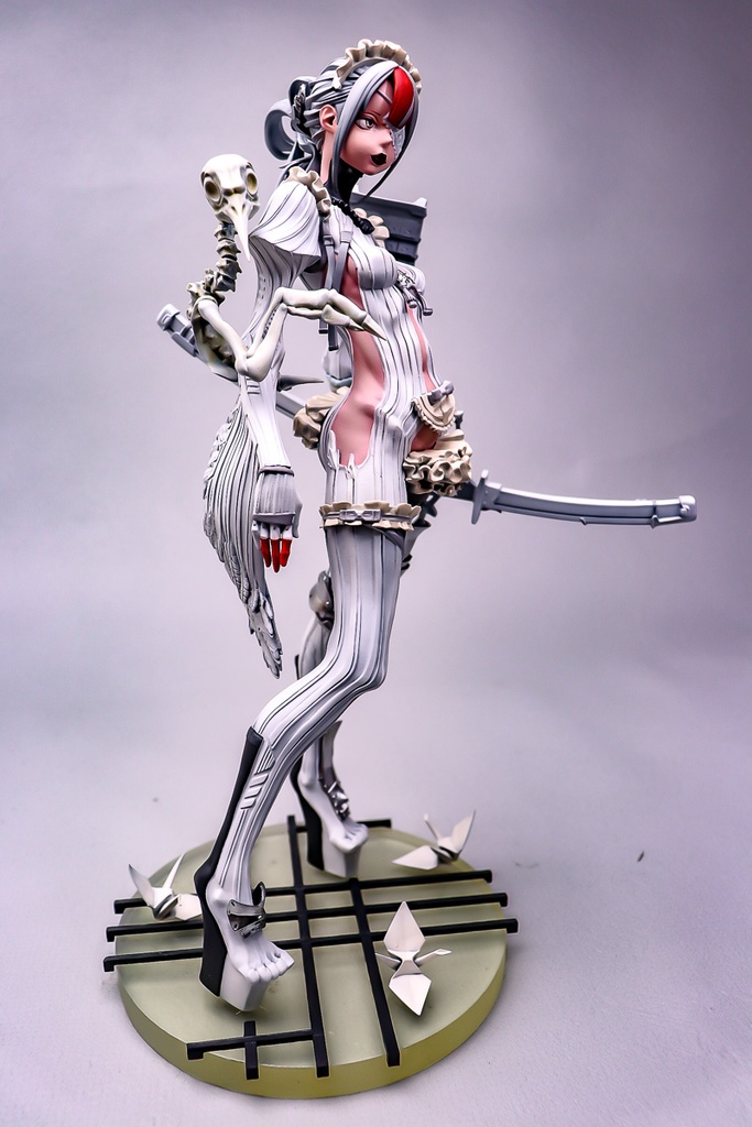 TSURU / 禁室 (未塗装未組み立てガレージキット)