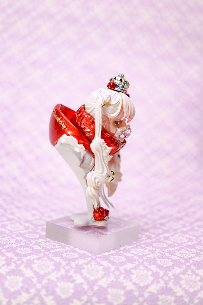 いちご、もこもこ、いちぶのかたち / 塗装済み完成品