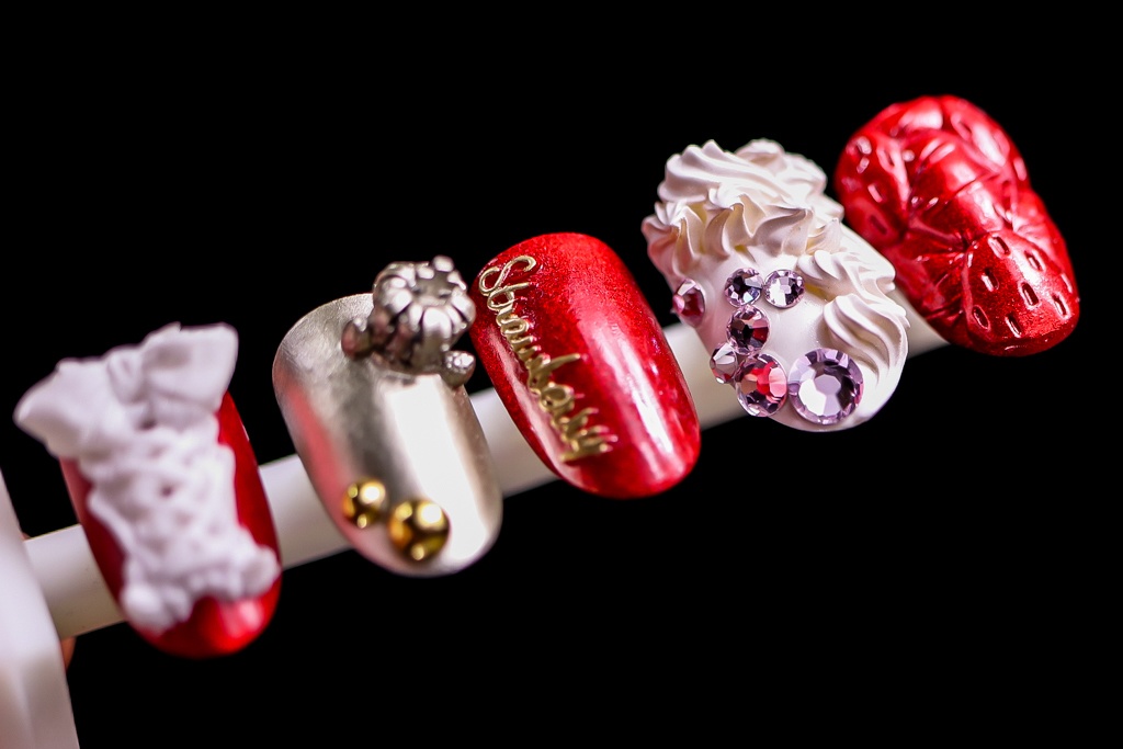 いちご、もこもこ、いちぶのかたち / 塗装済み完成品