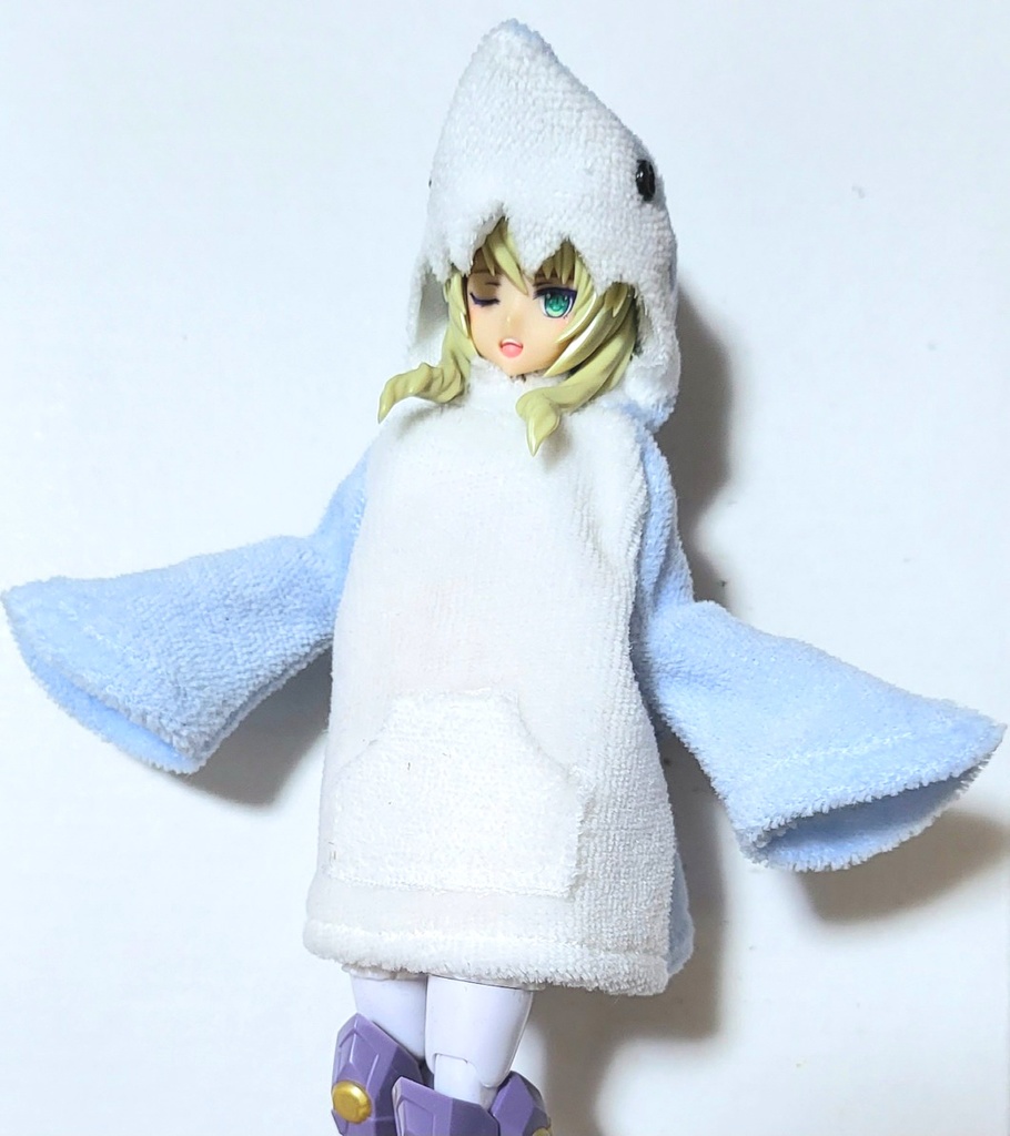 さめパーカー(Lサイズ)新色追加