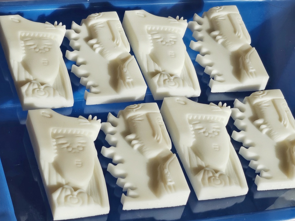 ルーク&ヤン レリーフフィギュア