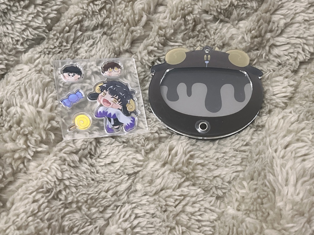 泥デビワースちゃんアクリルキーホルダー
