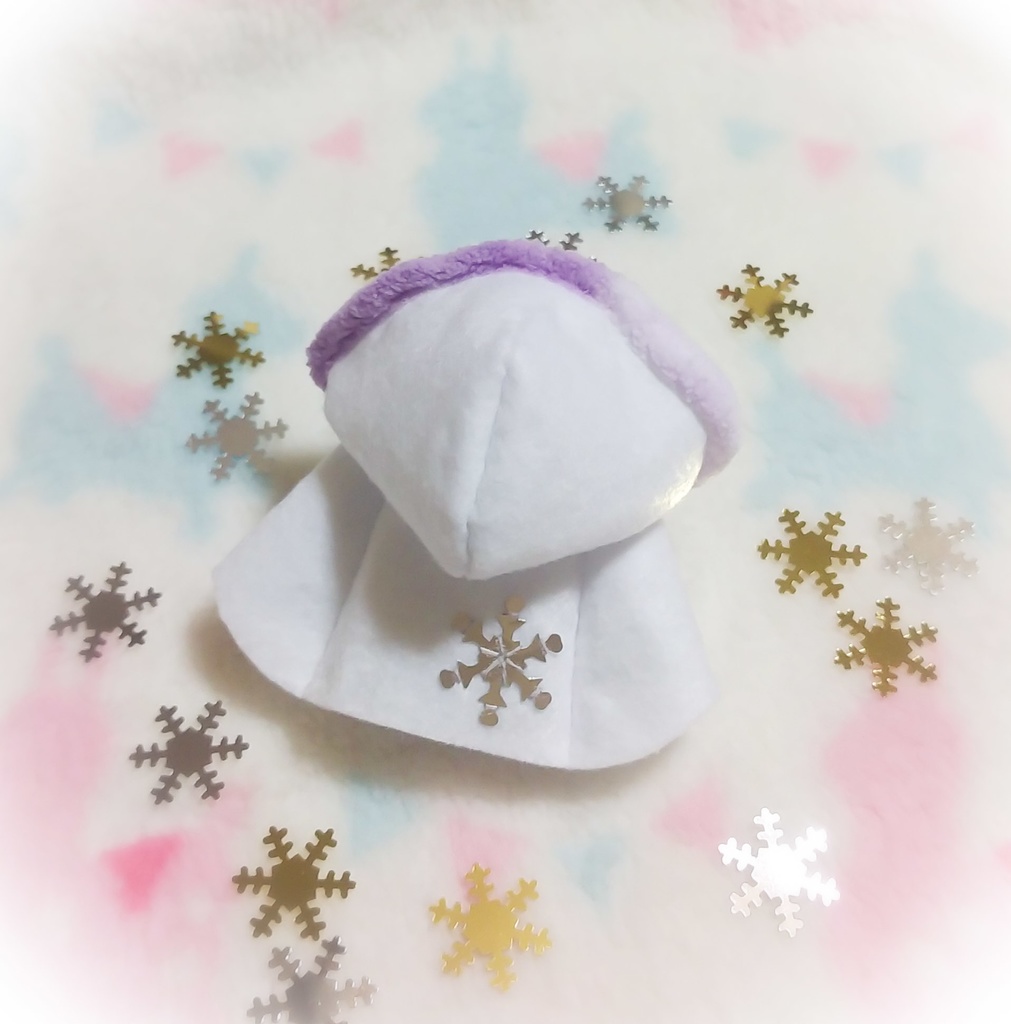 ［受注制作］スミレ色のホワイトスノーフードケープ❄