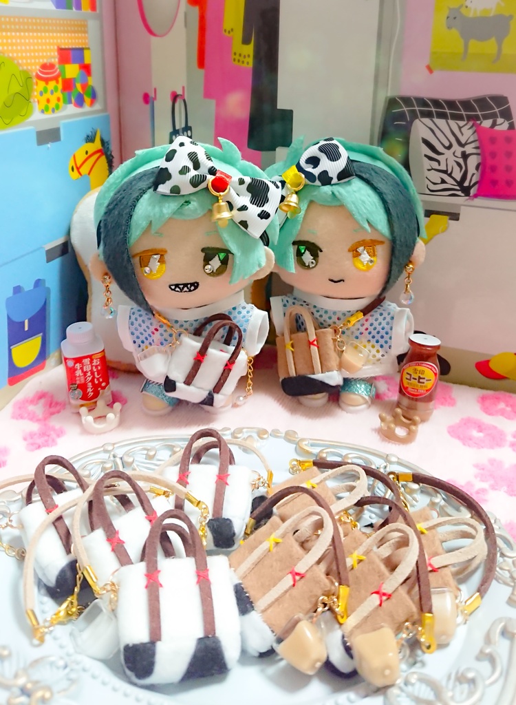 再頒予定ｱﾘ【モーモーさんのめぐみ🐮🥛】コインが入るショルダートートバッグ  10cmぬいちゃん等に