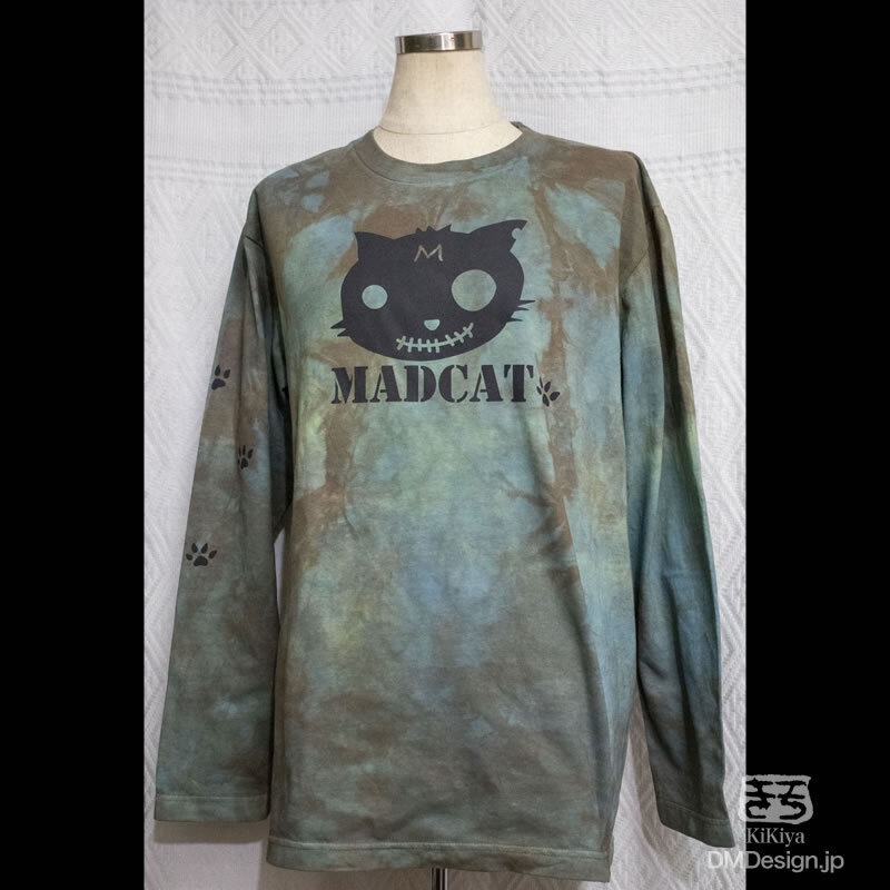 (M)手染め一点もの「長袖（迷彩柄）」黒猫　MADCAT Tシャツ（1-325）