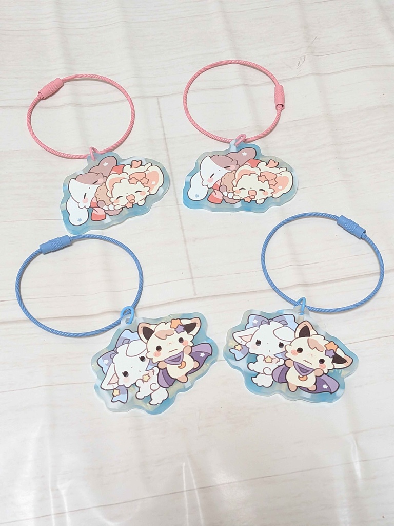 アクリルキーホルダー