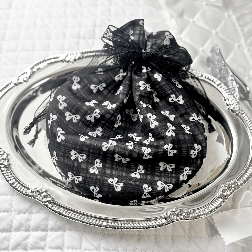 Nui pouch（ぬい巾着）