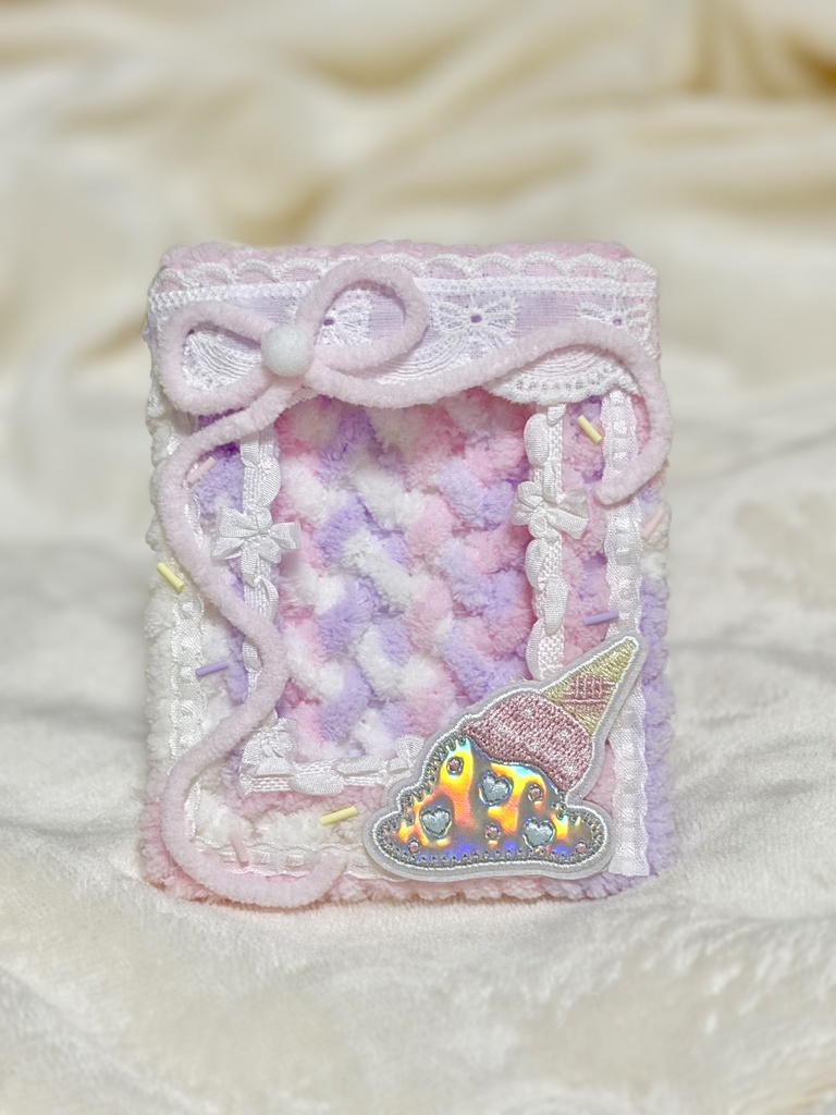 ふわふわでこけーす