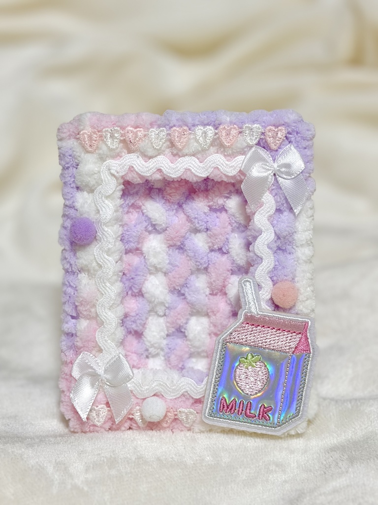 ふわふわでこけーす