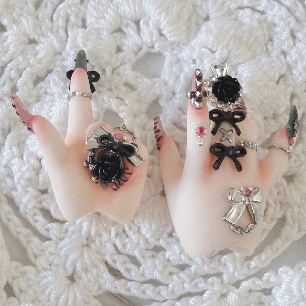 MDD  セミホワイト　ネイルハンド