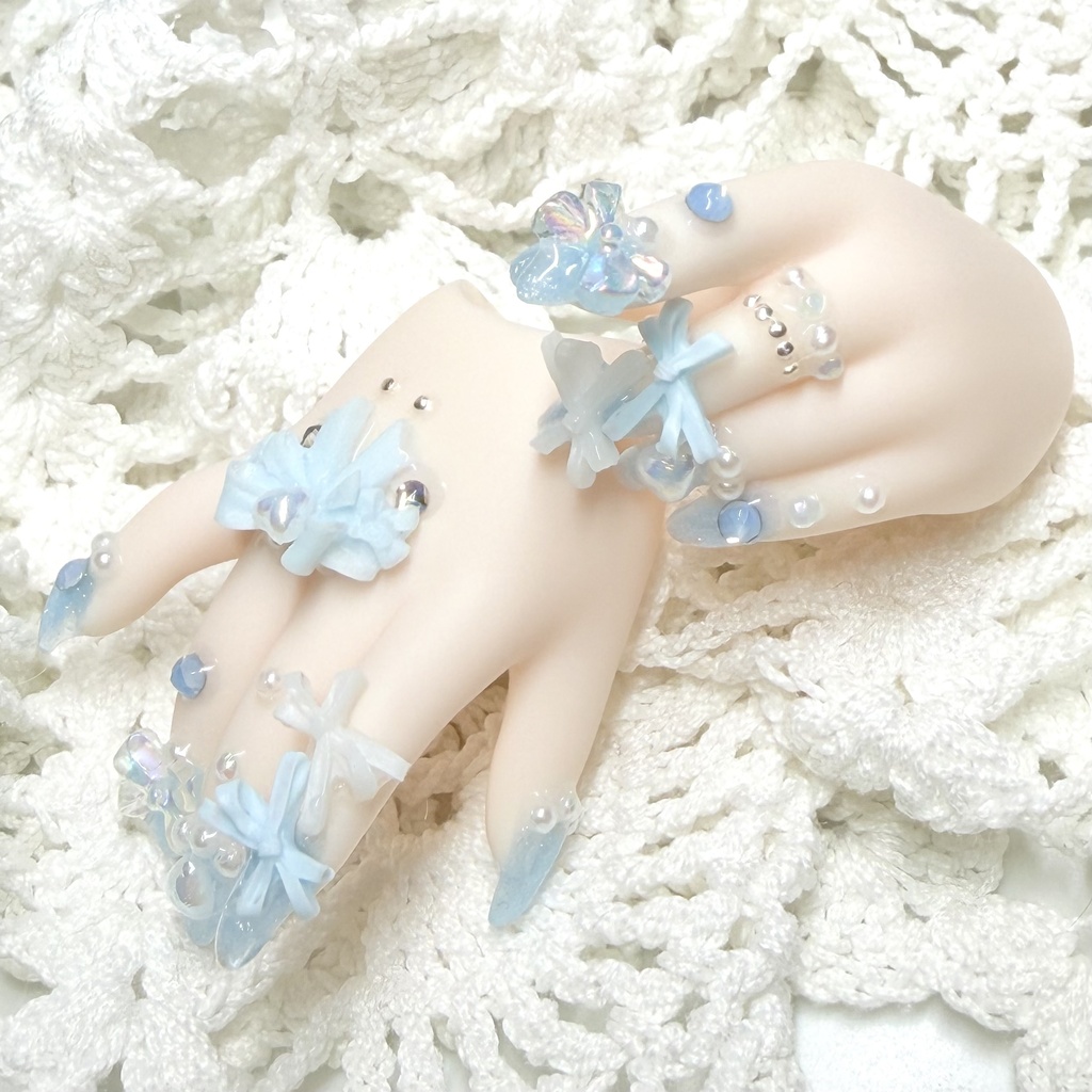 MDD セミホワイト　水色リボンちゃん
