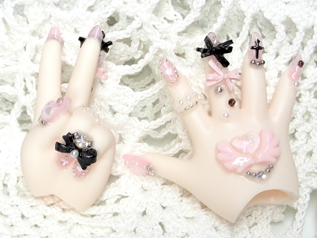 MDD ネイルハンド　ピンク黒おしゃまちゃん