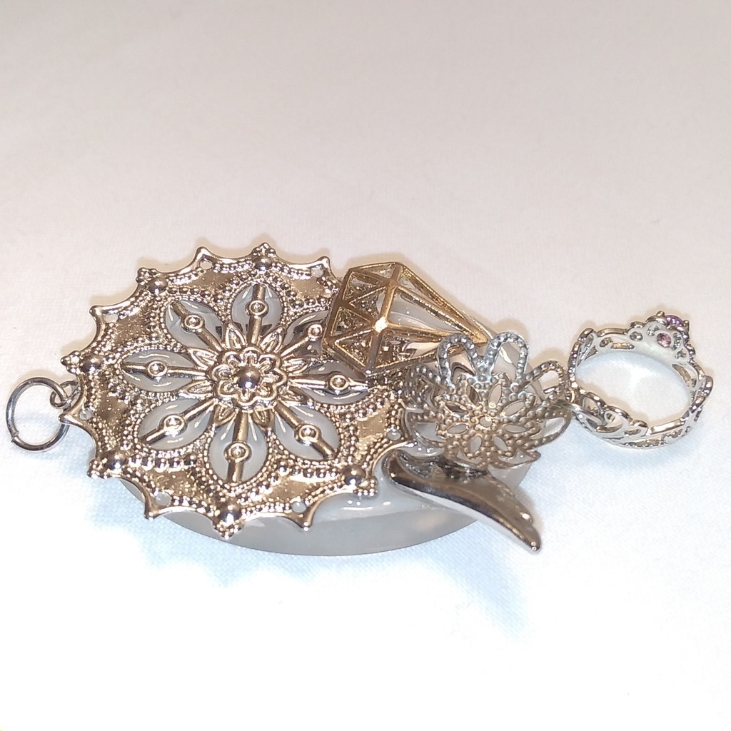 【XHW-03】dcstイメージ・ペンダントトップ