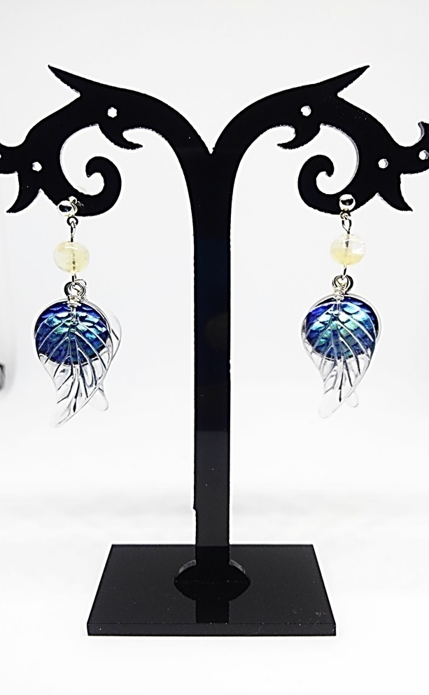 青人魚のうろこピアス（イヤリング変更無料）