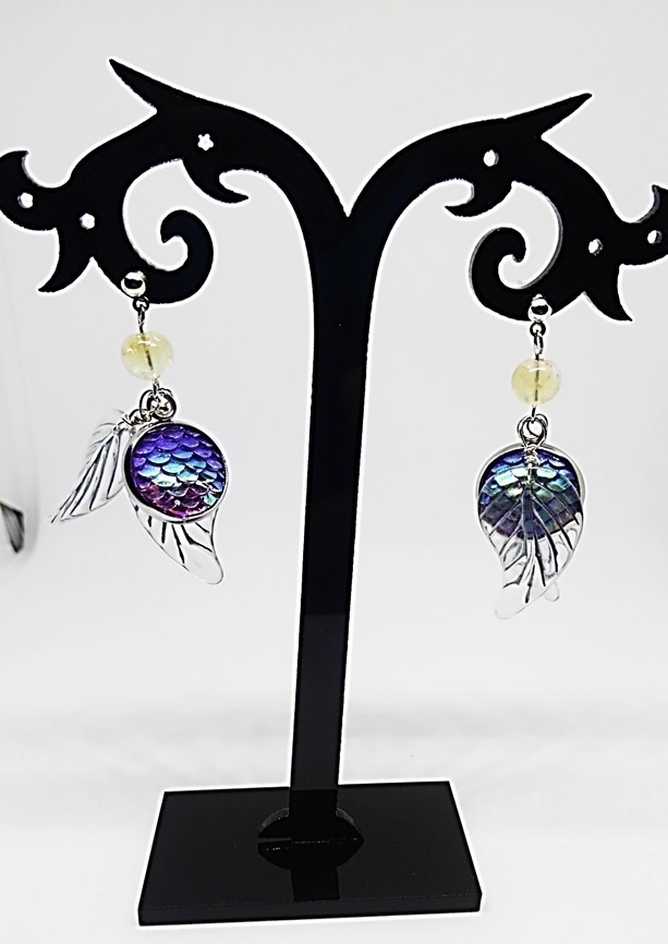 紫人魚のうろこピアス（イヤリング変更無料）