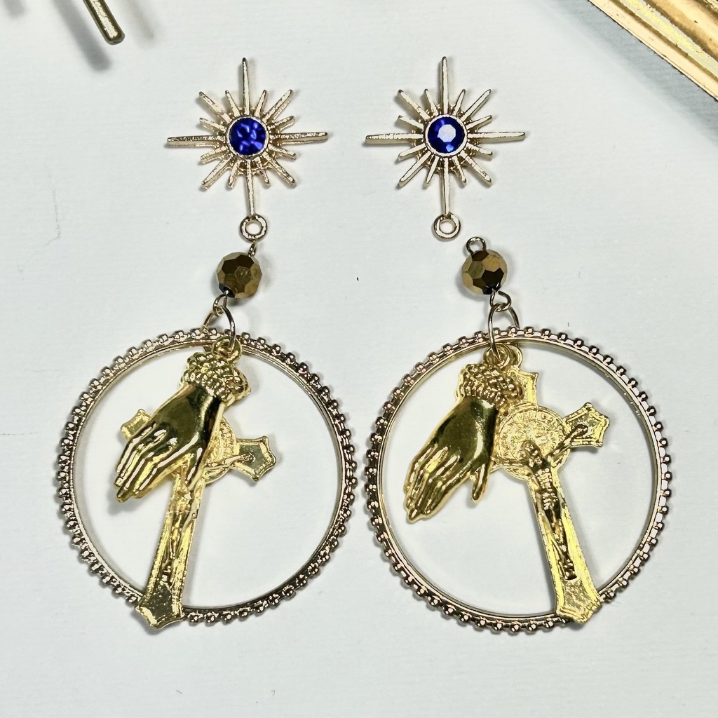 ムリナール/イメージイヤリング|ピアス