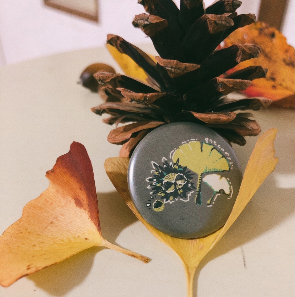 🏠きせつめぐり☀️🐌🌙マット缶バッジ【単品販売/全6種】