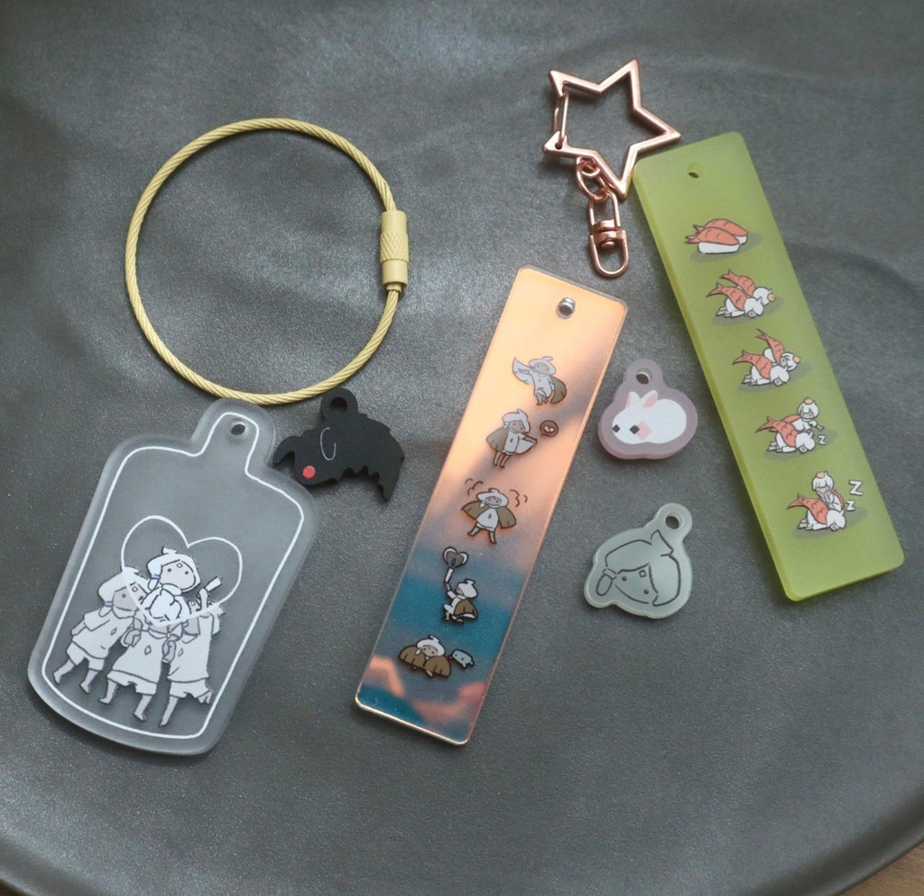 透明ちゅんキーホルダー