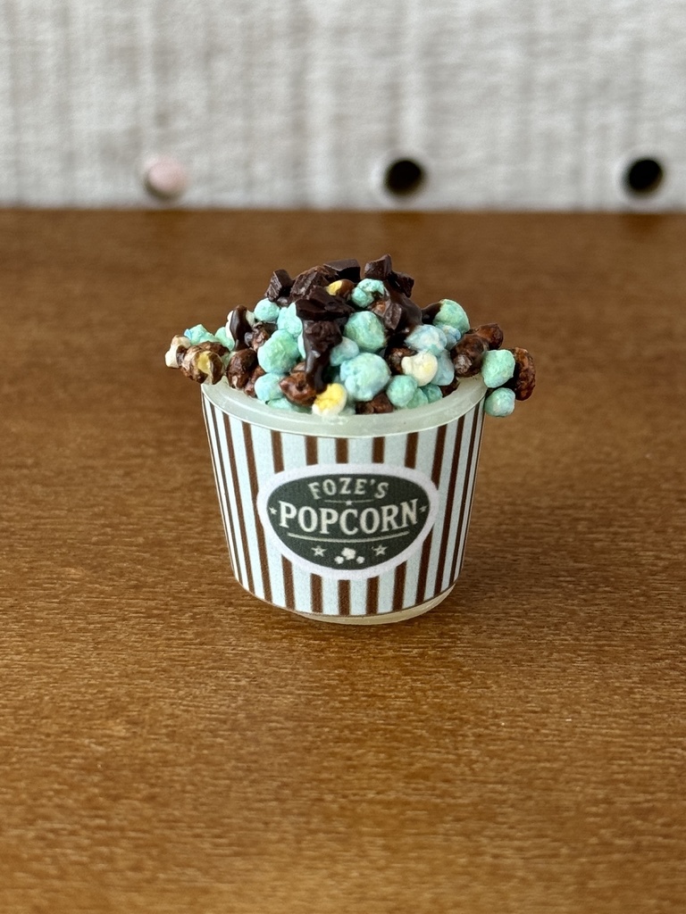 カラフルポップコーン