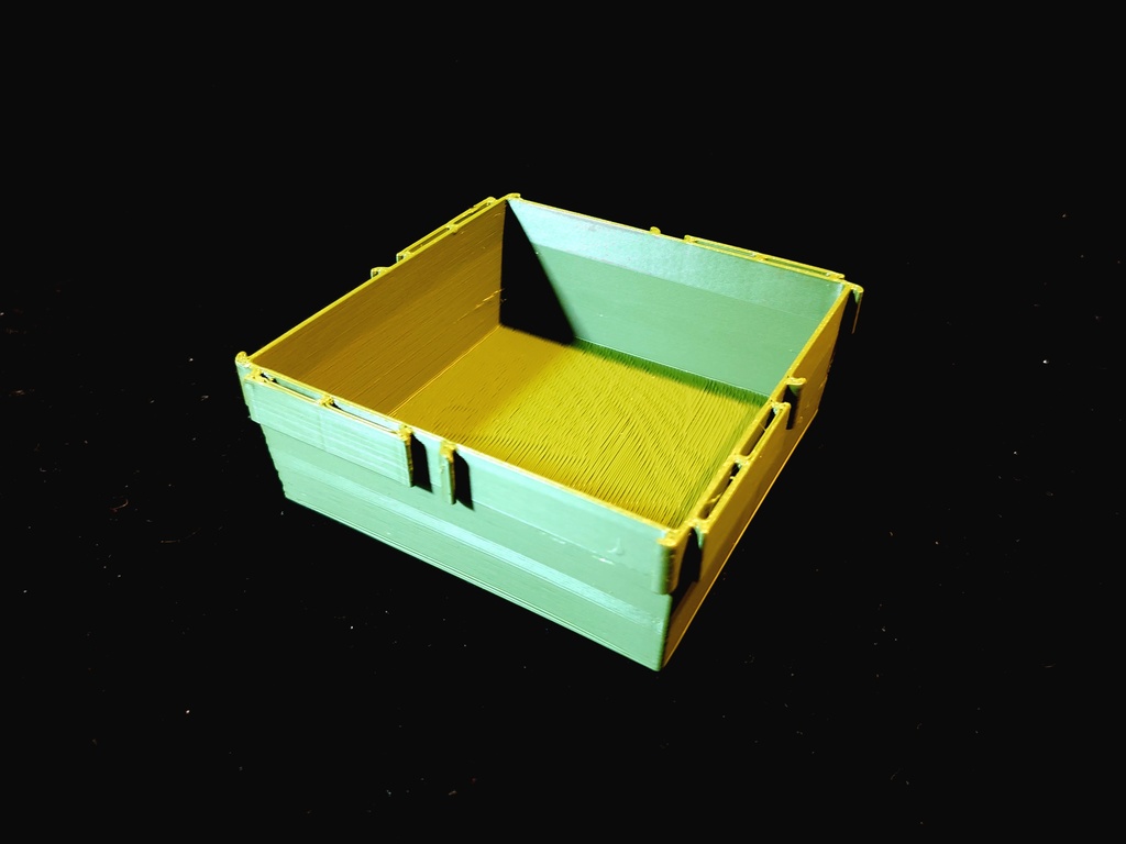 上下左右前後に組める収納 Nantoka-Box