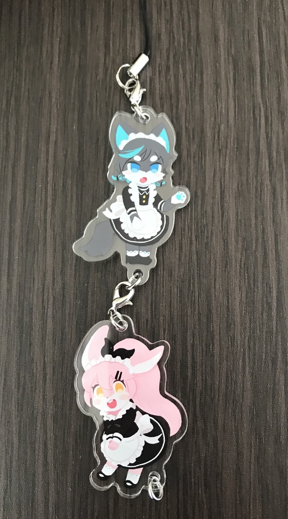 メイド獣人さん繋がるアクキー