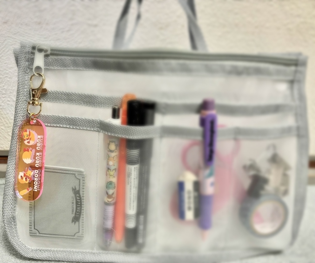 タグ風アクリルキーホルダー