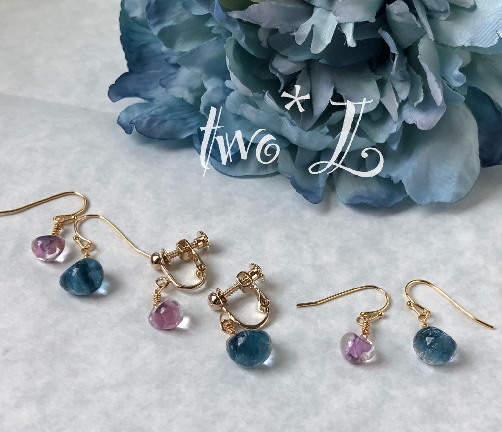 ティアドロップの離そばピアス、イヤリング