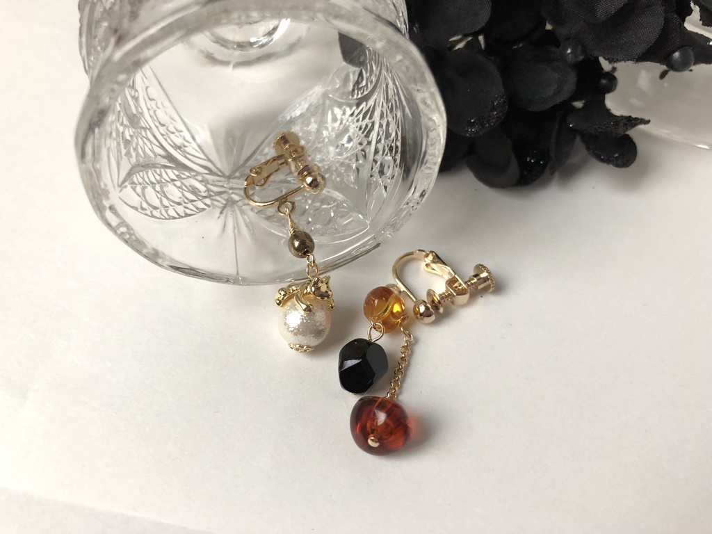 ユリオイメージ 子猫ちゃんなピアス、イヤリング