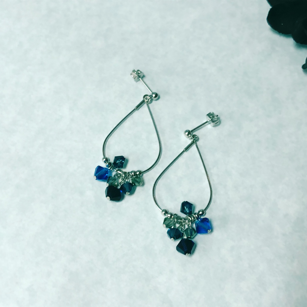 ユーリ!!! ICE adolescence ピアス、イヤリング