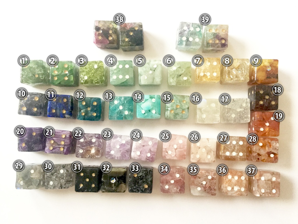 天然石さざれのダイス(D6・D8・D10・D12(惑星マーク))