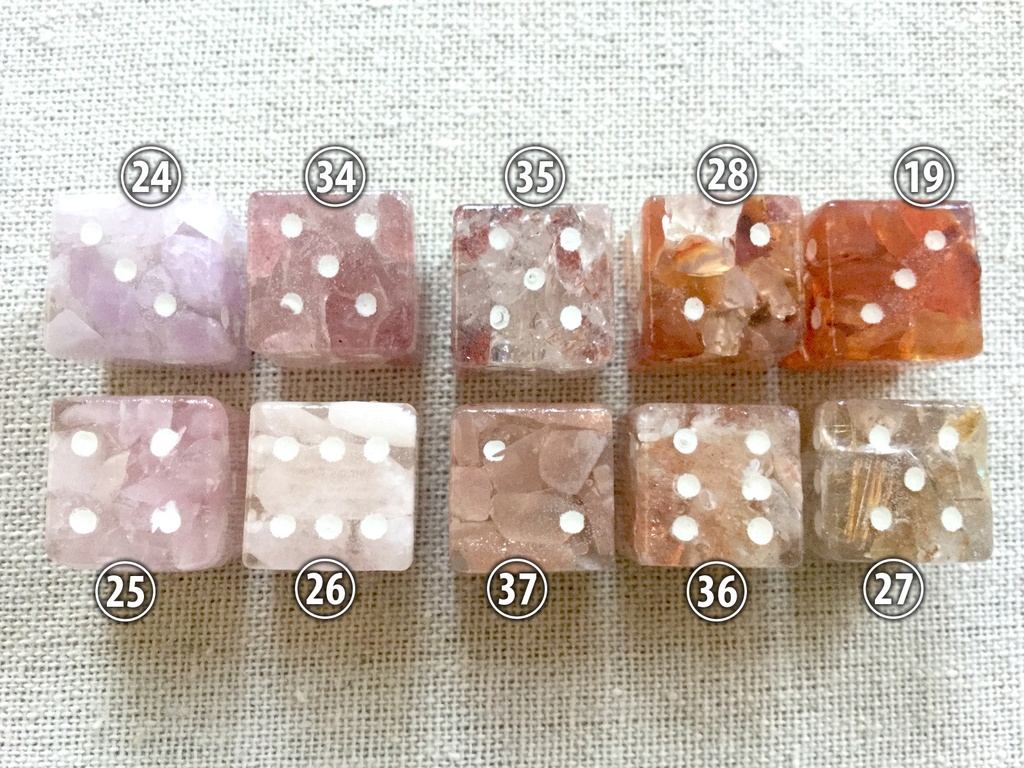 天然石さざれのダイス(D6・D8・D10・D12(惑星マーク))
