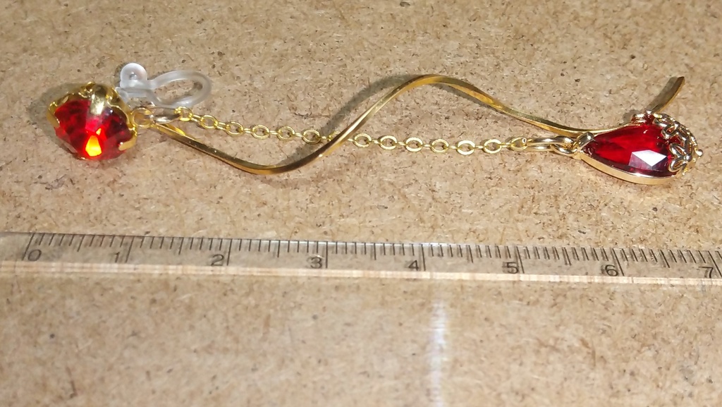 【ツイステ】砂漠の宮のイヤリング