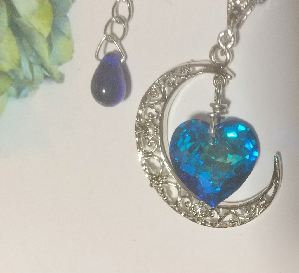 【ツイステ】ショック・ザ・ハート~かじりとる歯のペンダント~