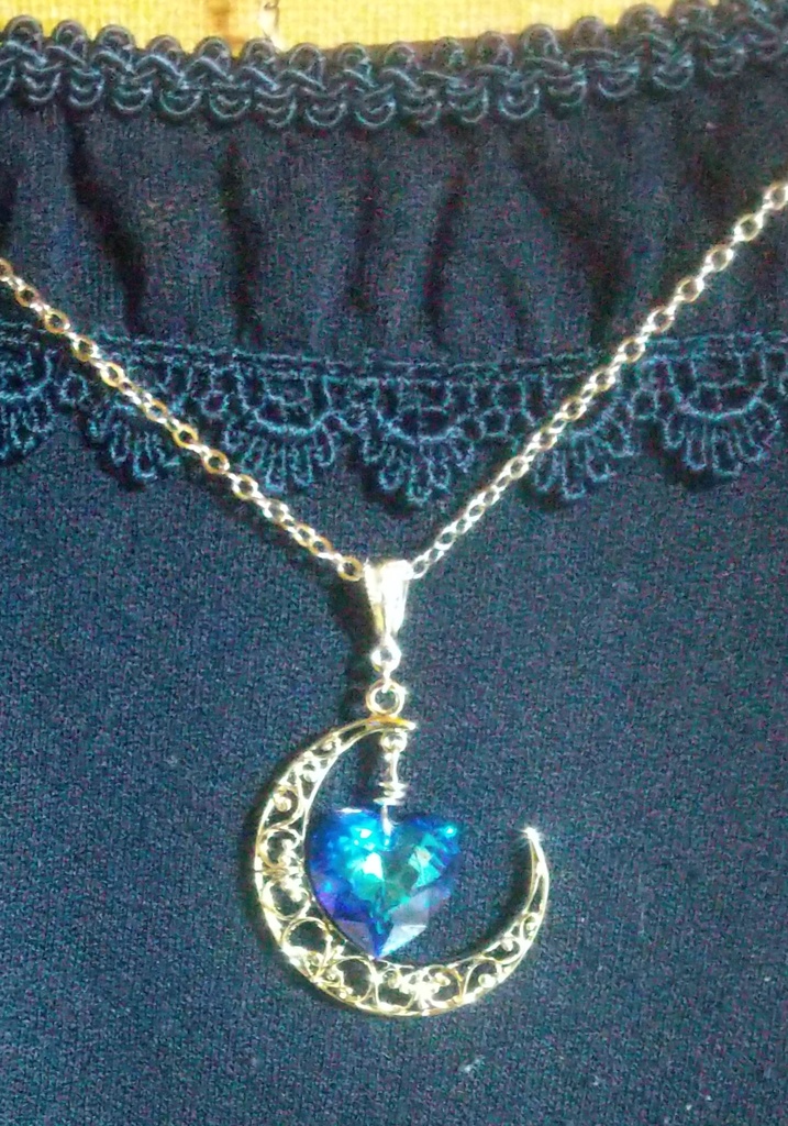 【ツイステ】ショック・ザ・ハート~かじりとる歯のペンダント~