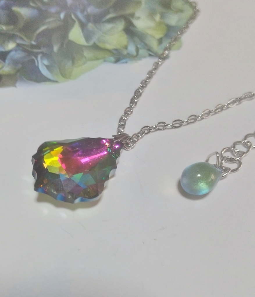 【ツイステ】妖精の瞳のペンダント