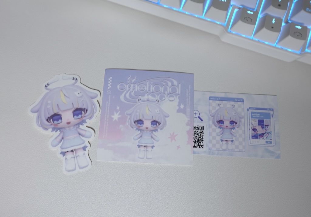 ★ステッカー2種&ボイスDLコード