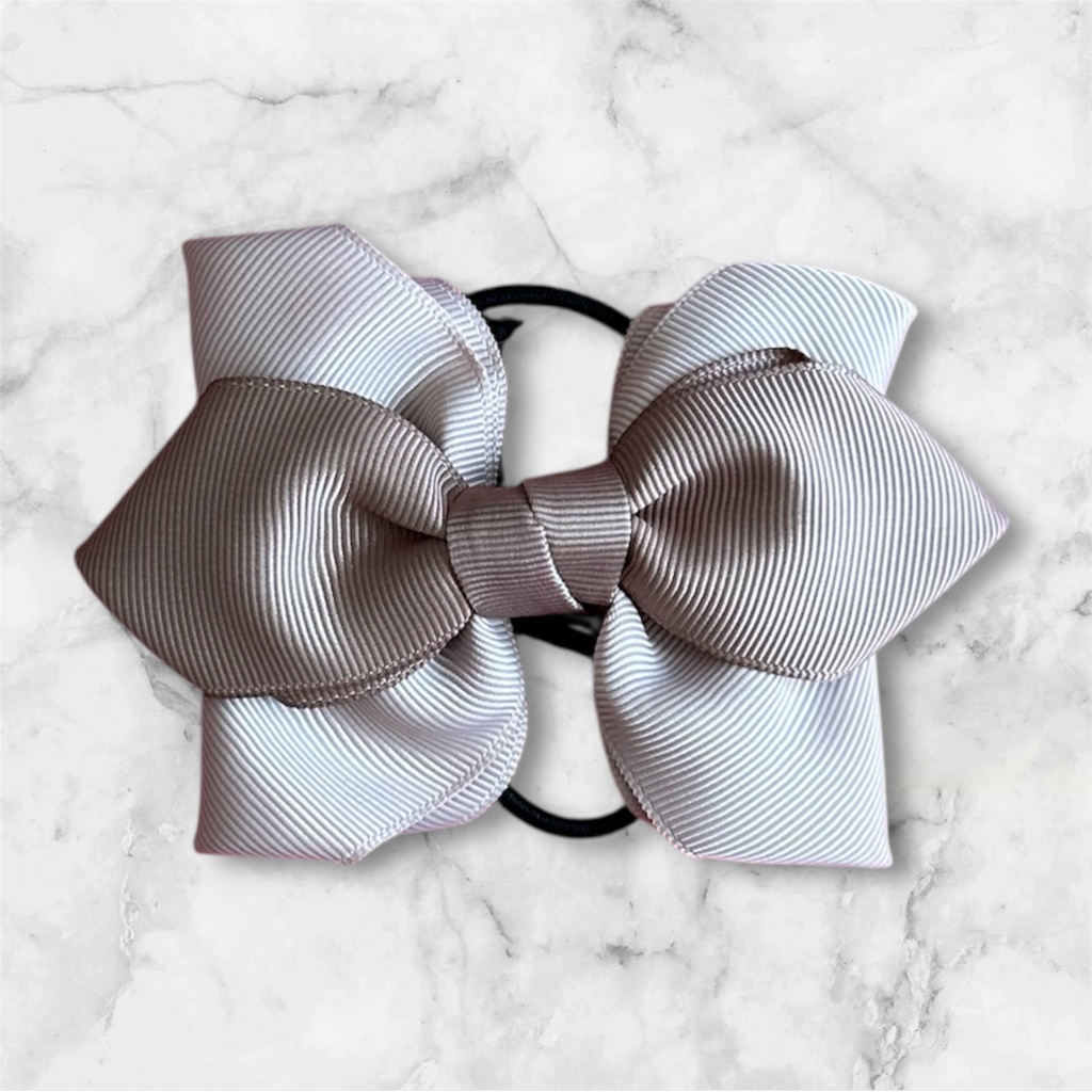 ヘアアクセサリー