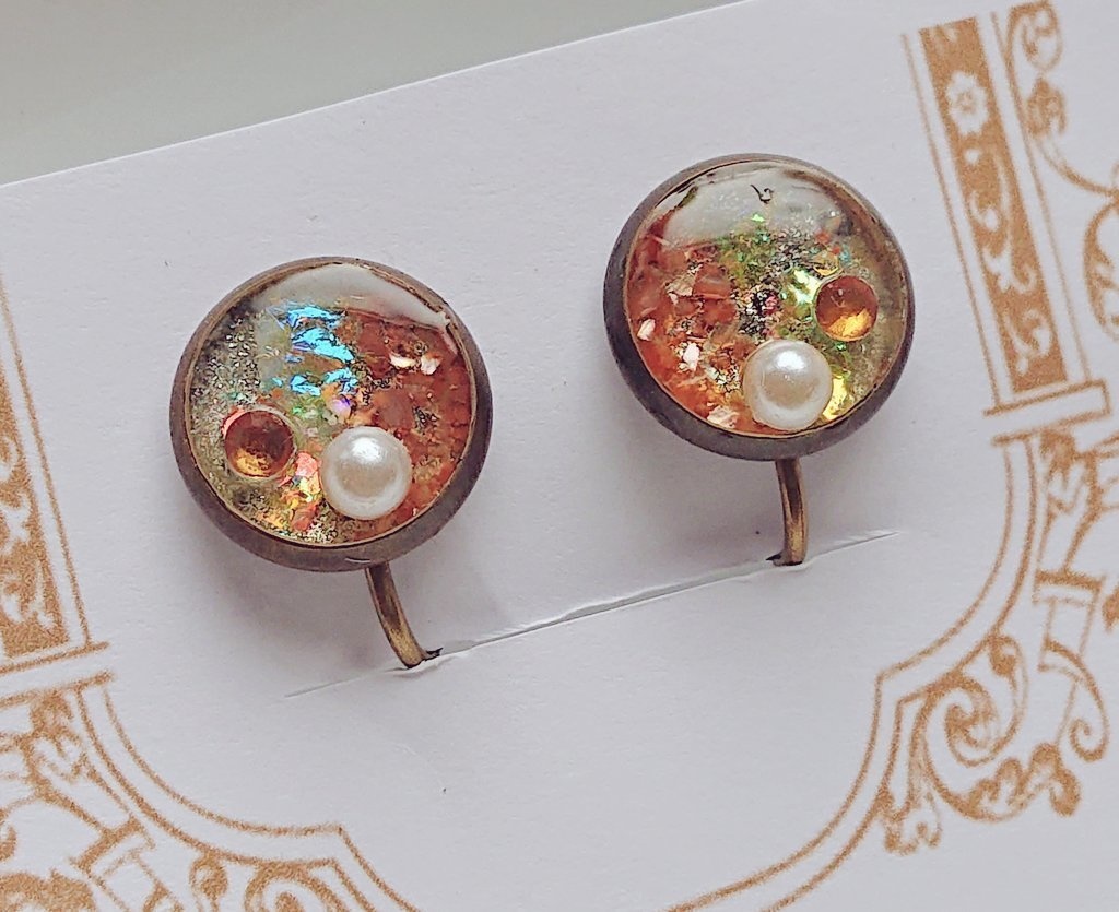 空のしずくイヤリング