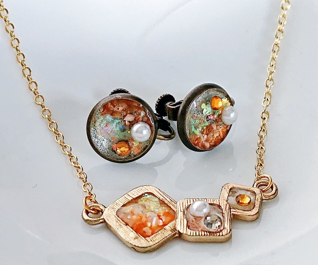 空のしずくイヤリング