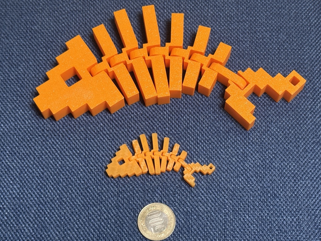 光る!ぐにゃぐにゃpixel魚ストラップ