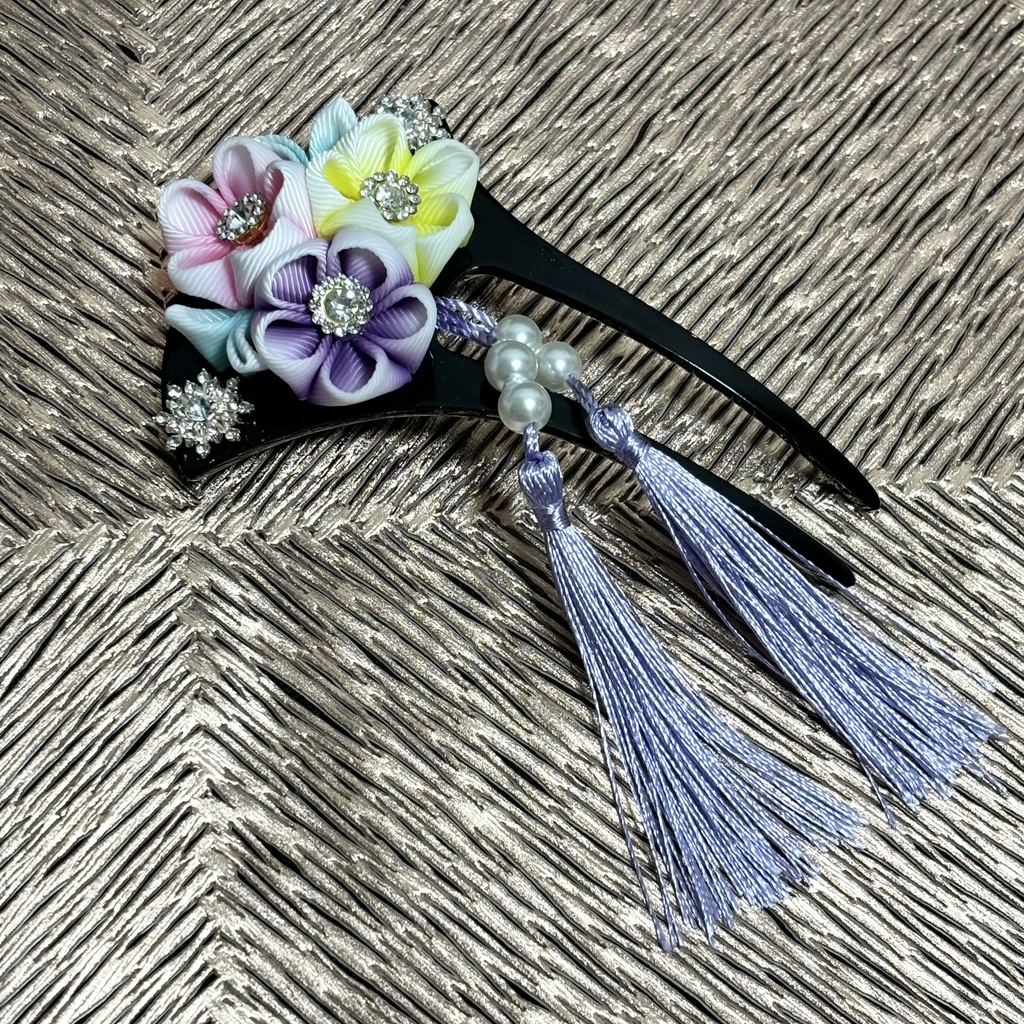 バチ型かんざし つまみ細工花飾り
