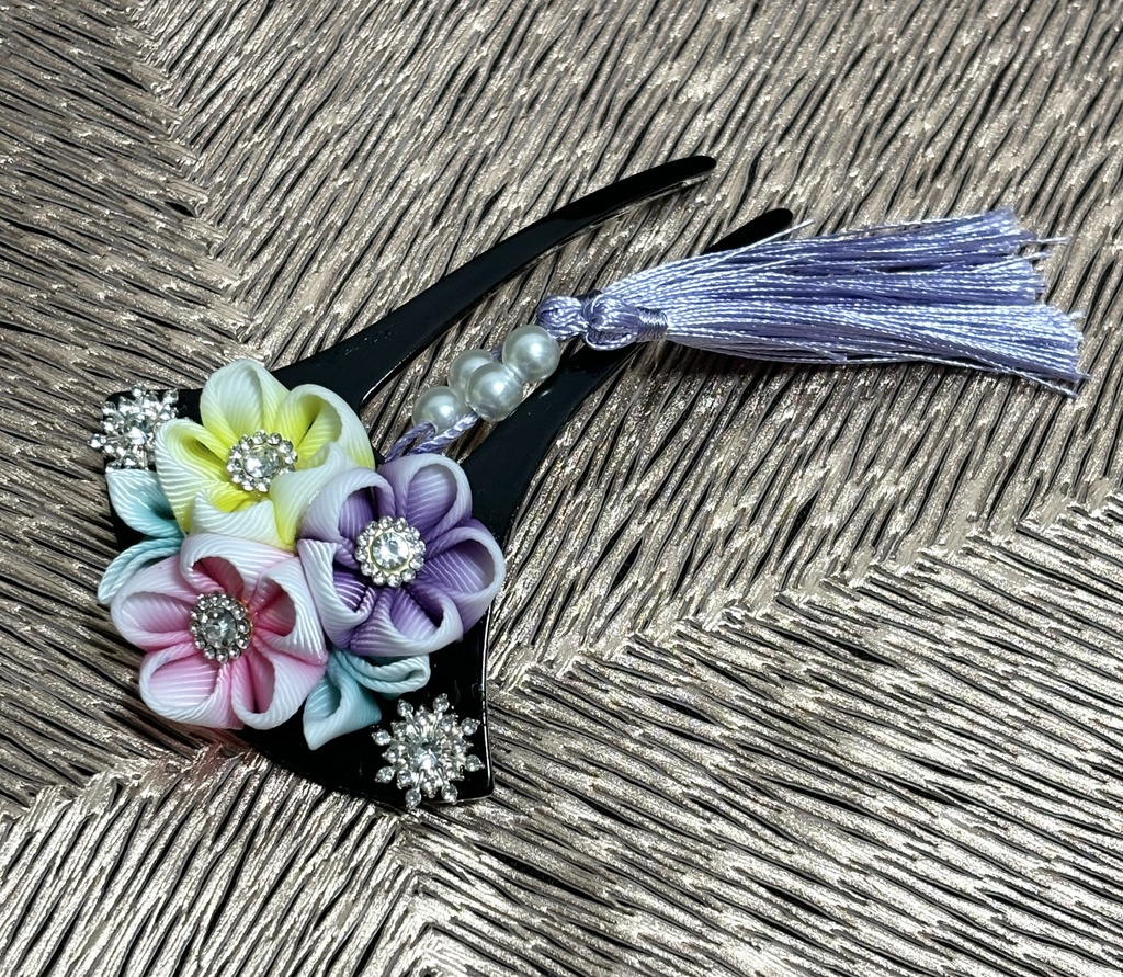 バチ型かんざし つまみ細工花飾り
