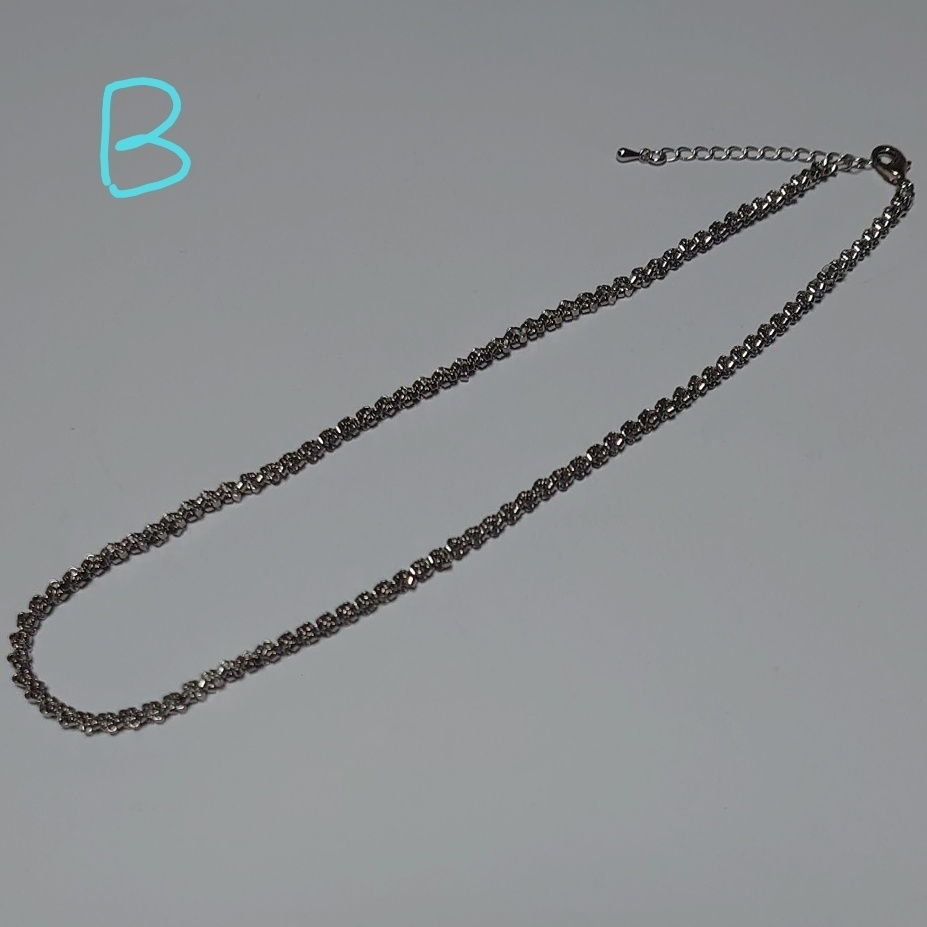 デリカビーズのチェーン風ネックレス