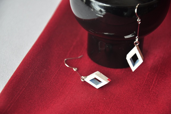 組子ピアス・イヤリング 姫鶴一文字