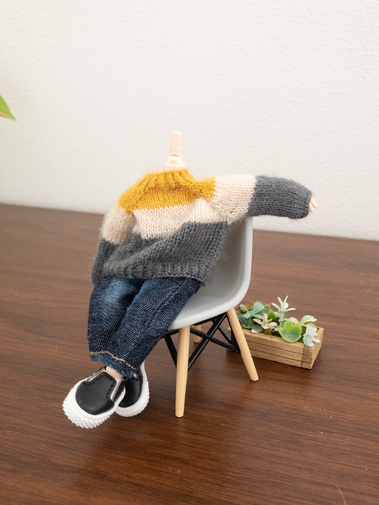 トリコロールセーター