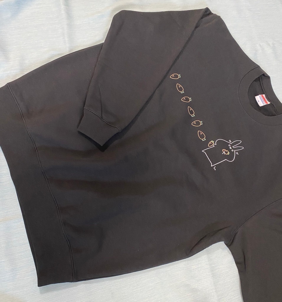 なぎゅまるずスウェット~人参コロコロ~