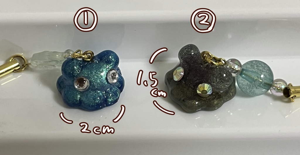 レジンでキラキラめぇんちゃんストラップ