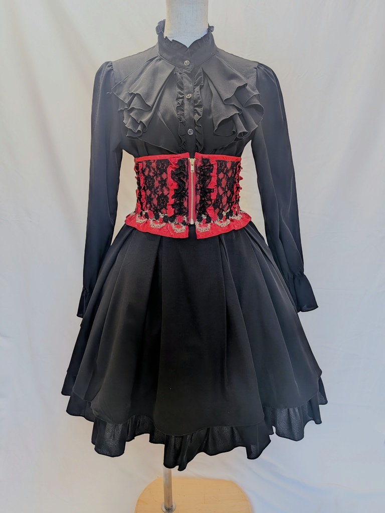 赤黒ショートフリルコルセットベルト