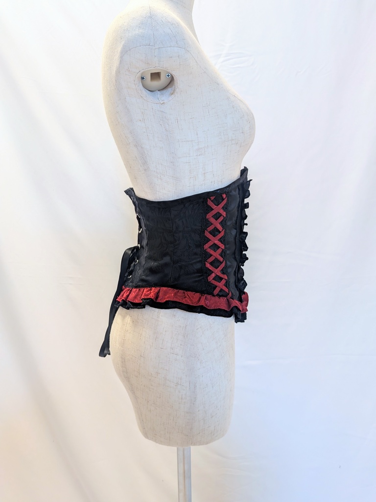 赤黒ロングフリルコルセット