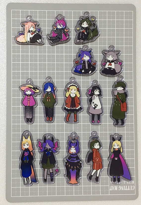 【受注】隙間の世界アクキーガチャ